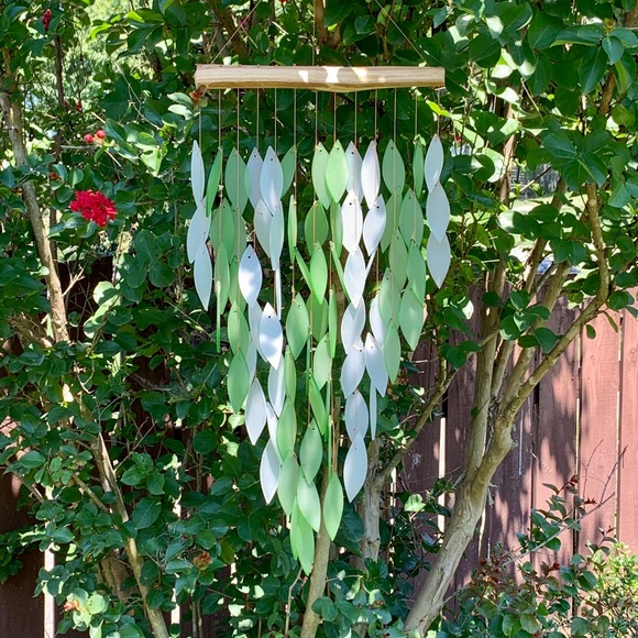 Green Stained Glass Wind Chime Sun Catcher Mobile - Picture 1 of 10
